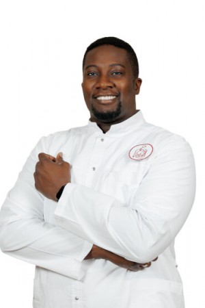 Амегнину Жак Карлос